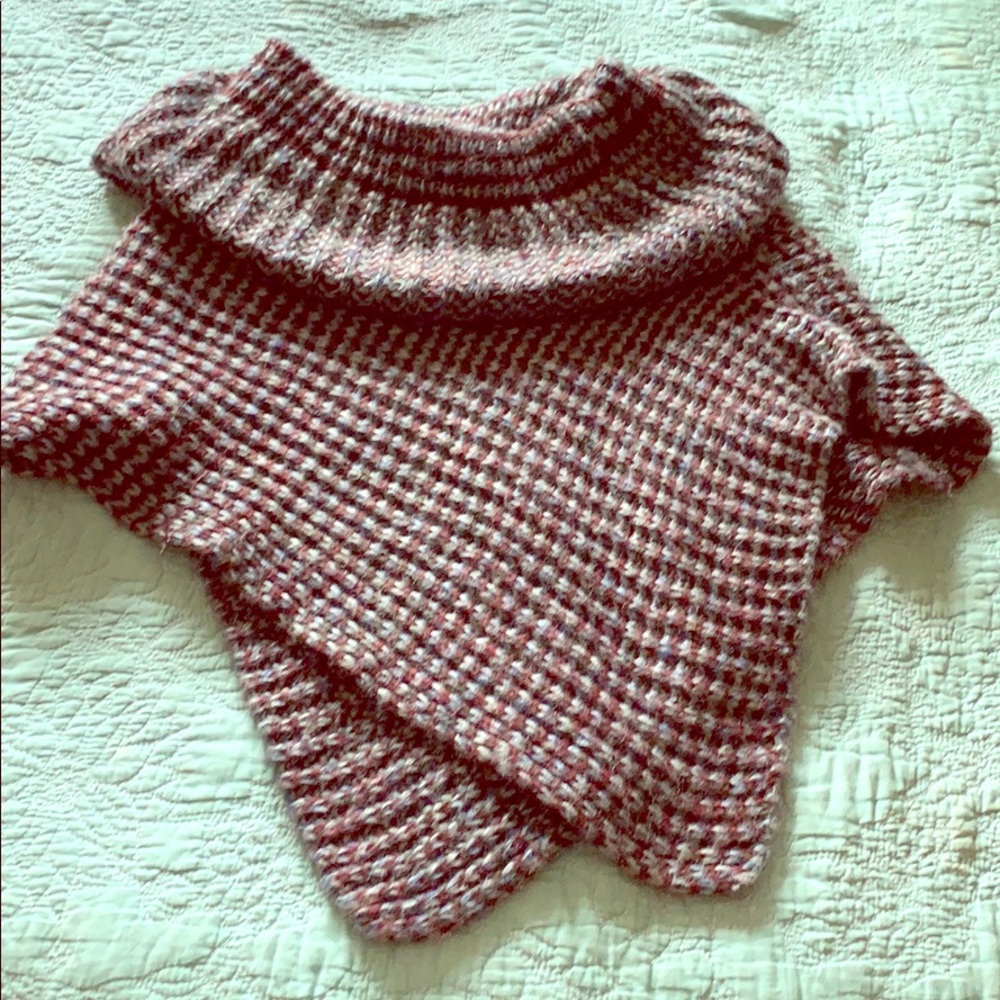 Off the shoulder knit poncho